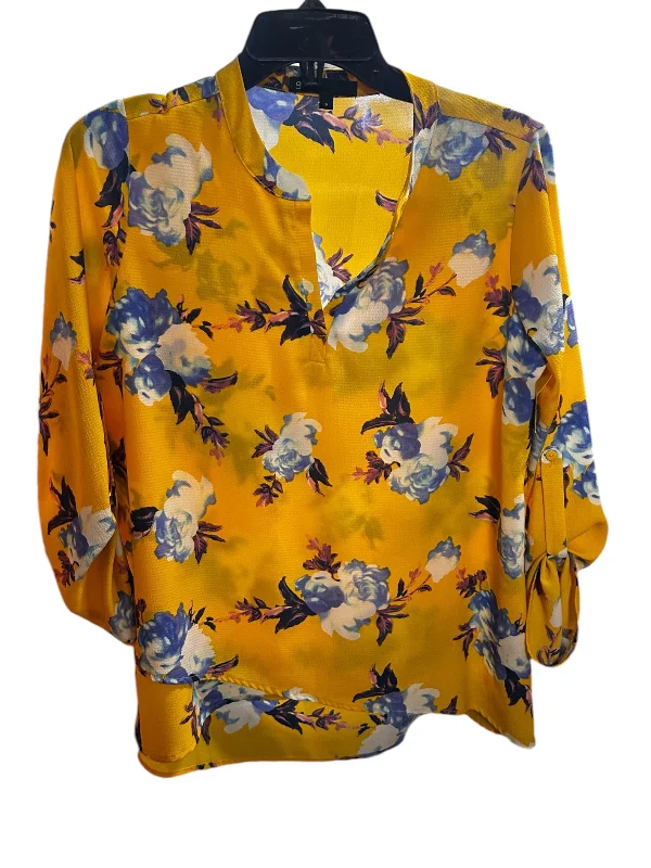 Top Long Sleeve By Gibson In Yellow, Size: S